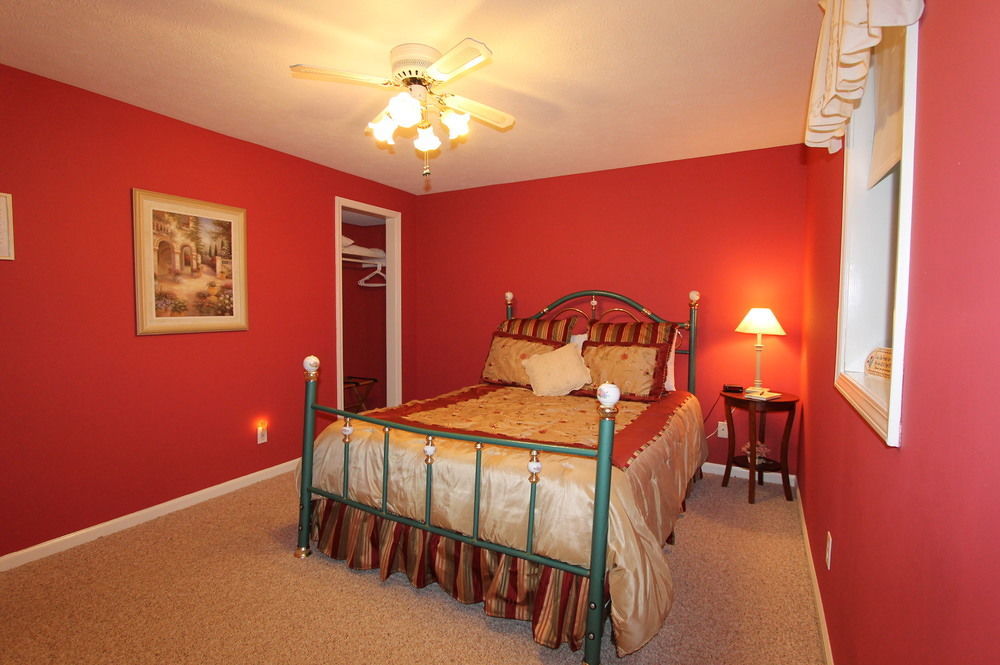 Middlebury That Pretty Place Bed & Breakfast מראה חיצוני תמונה