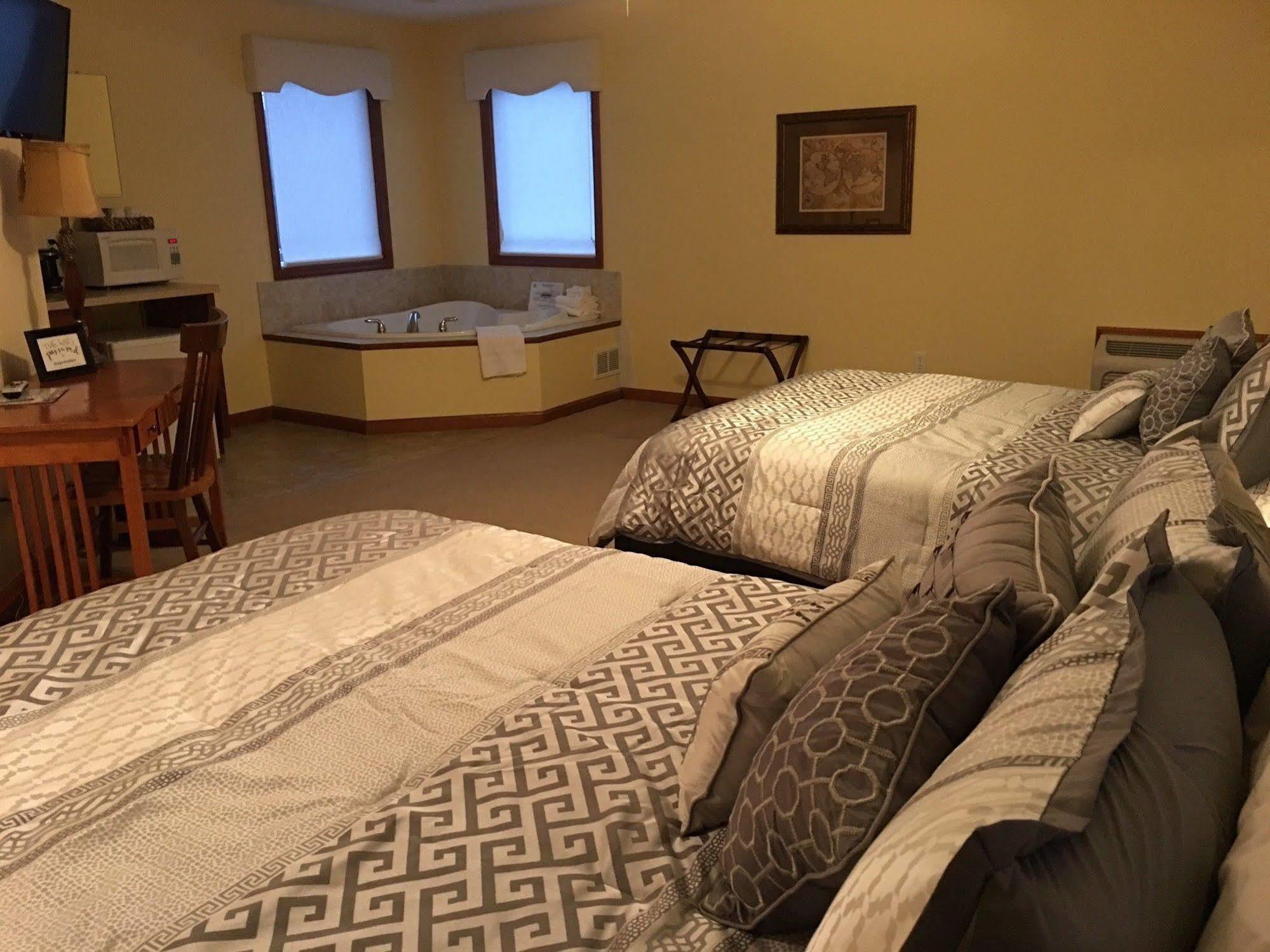 Middlebury That Pretty Place Bed & Breakfast מראה חיצוני תמונה