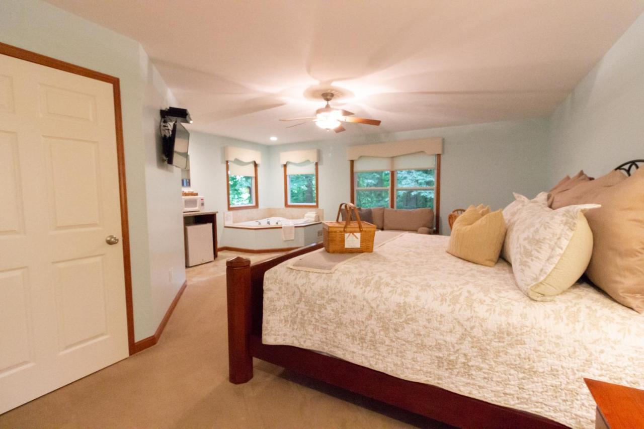 Middlebury That Pretty Place Bed & Breakfast מראה חיצוני תמונה